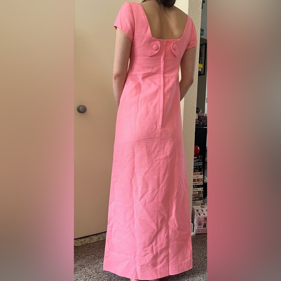 Expertly Sewn Handmade Genuine 50’s formal dress in light pink! - Picture 4 of 8